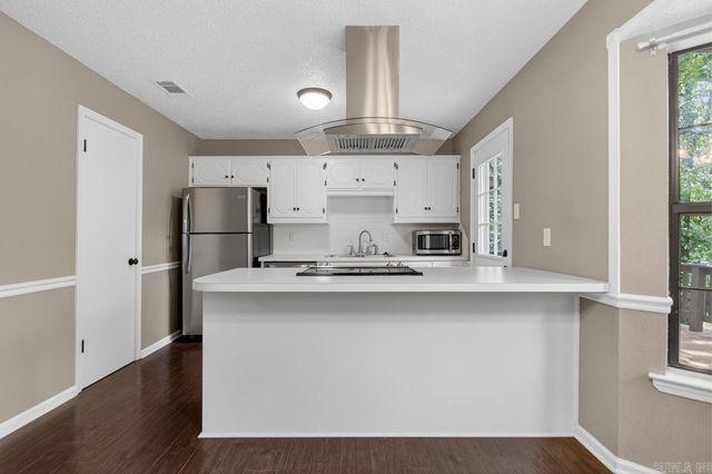 235 Briarpatch ln, Jacksonville, AR 72076