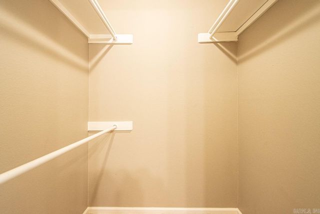 235 Briarpatch ln, Jacksonville, AR 72076