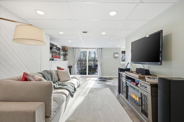 6493 207th Street N, Forest Lake, MN 55025