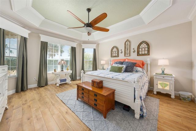 3090 AVONDALE AVENUE, The Villages, FL 32163