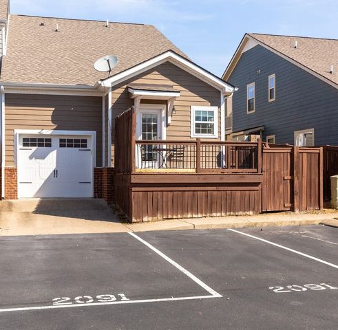 2091 Hemlock Dr, Spring Hill, TN 37174