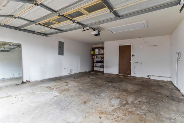 1104 Forest Ridge Drive, Bedford, TX 76022