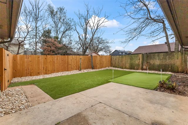 1104 Forest Ridge Drive, Bedford, TX 76022