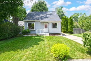 2305 Ellery Avenue, Waterford Charter Township, MI 48327