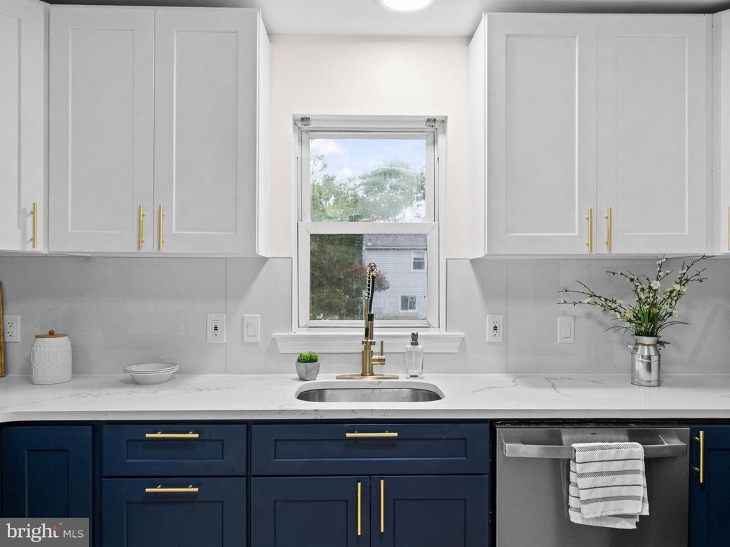 2703 UNION AVE, PENNSAUKEN, NJ 08109 — photo 3