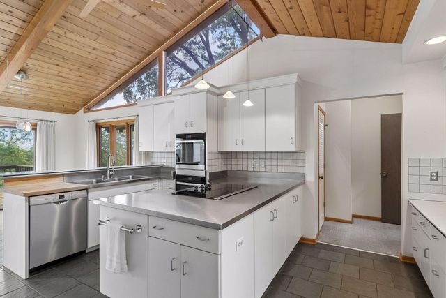 4720 55th Avenue SW, Rochester, MN 55902