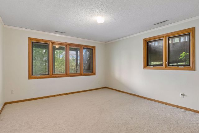 4720 55th Avenue SW, Rochester, MN 55902