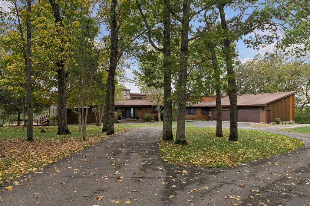 4720 55th Avenue SW, Rochester, MN 55902