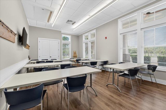 622 Beach Way, Summerville, SC 29486