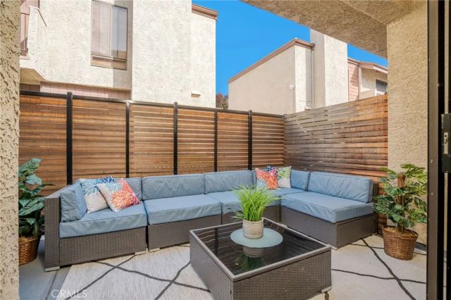 1655 Greenfield Avenue 14, Westwood - Century City, CA 90025