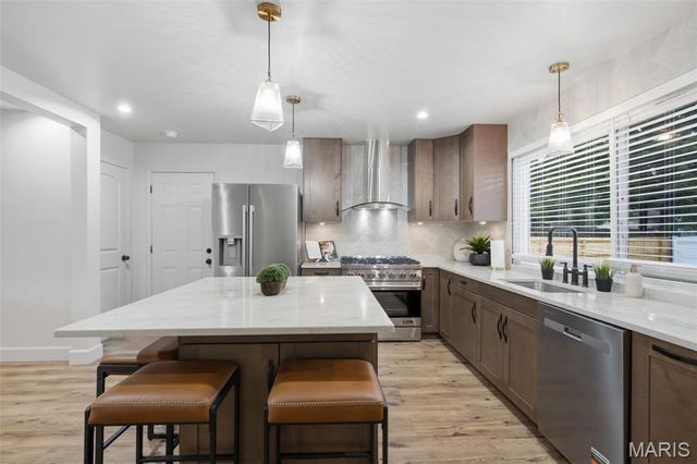 1514 Sycamore Glen Court, Florissant, MO 63031