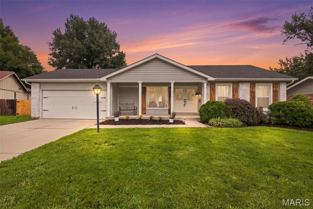1514 Sycamore Glen Court, Florissant, MO 63031