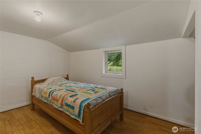 3511 Quade Road, Clinton, WA 98236