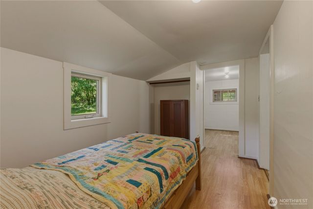 3511 Quade Road, Clinton, WA 98236