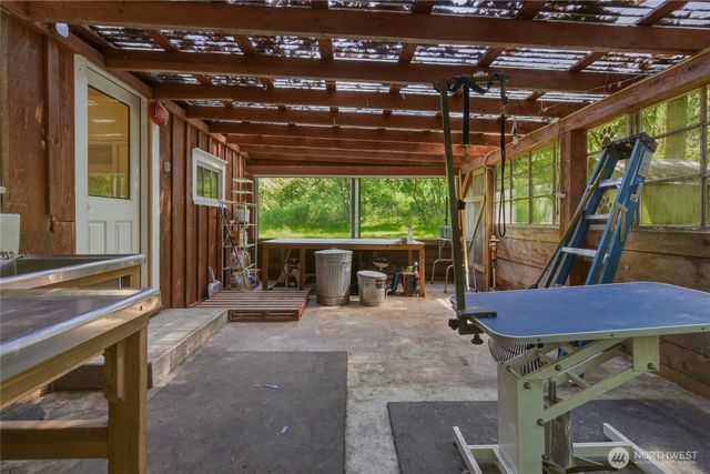 3511 Quade Road, Clinton, WA 98236