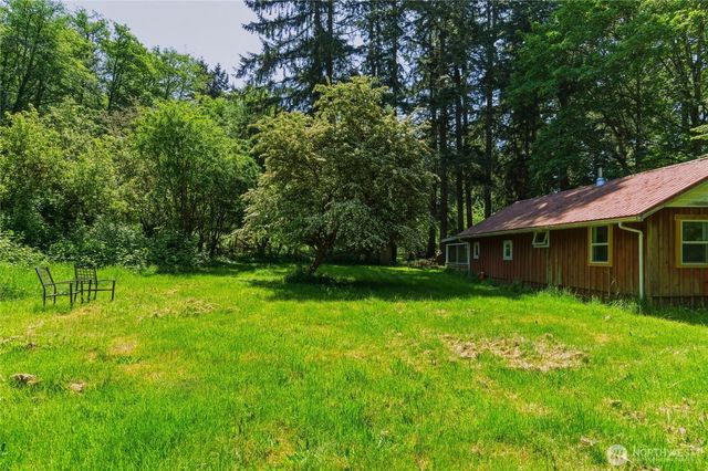 3511 Quade Road, Clinton, WA 98236