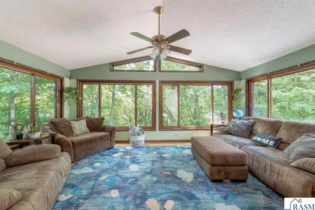 137 Maple Park Drive, Mankato, MN 56001
