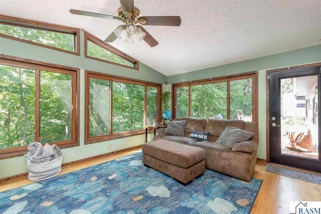 137 Maple Park Drive, Mankato, MN 56001