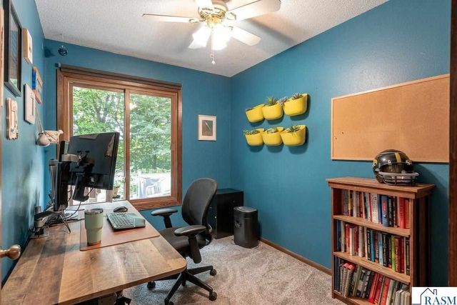 137 Maple Park Drive, Mankato, MN 56001