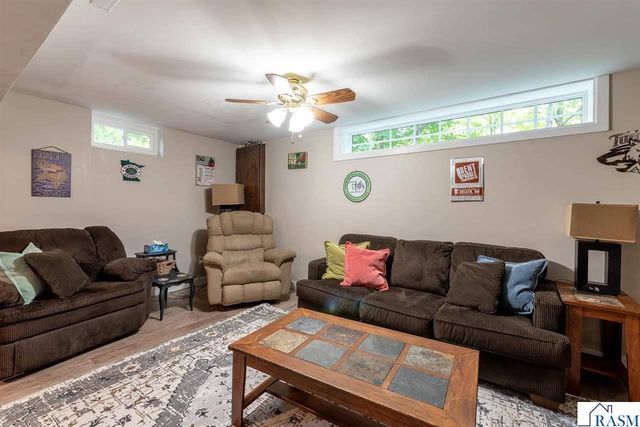 137 Maple Park Drive, Mankato, MN 56001