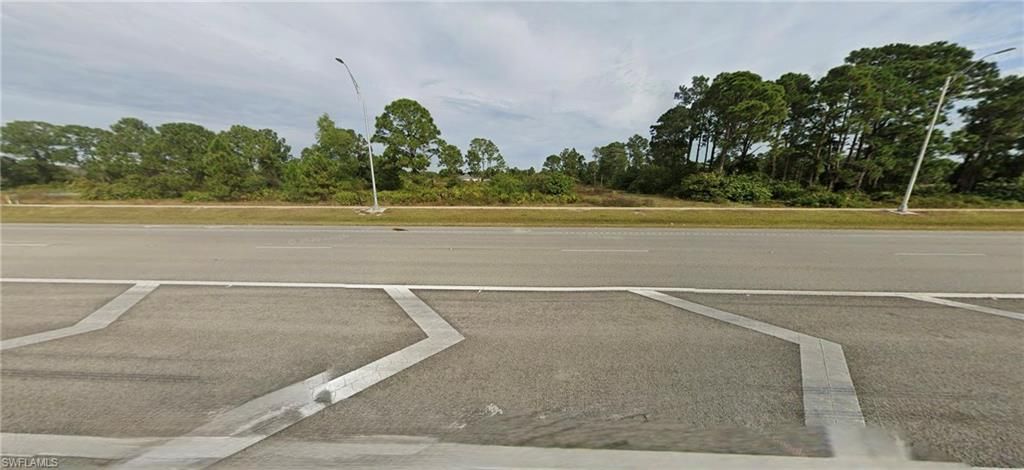 3414 Meadow RD, LEHIGH ACRES, FL 33974 — photo 4
