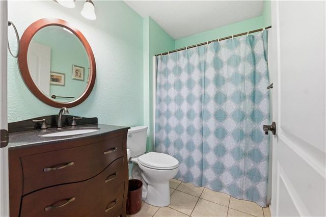 522 Neptune Drive, Raymore, MO 64083