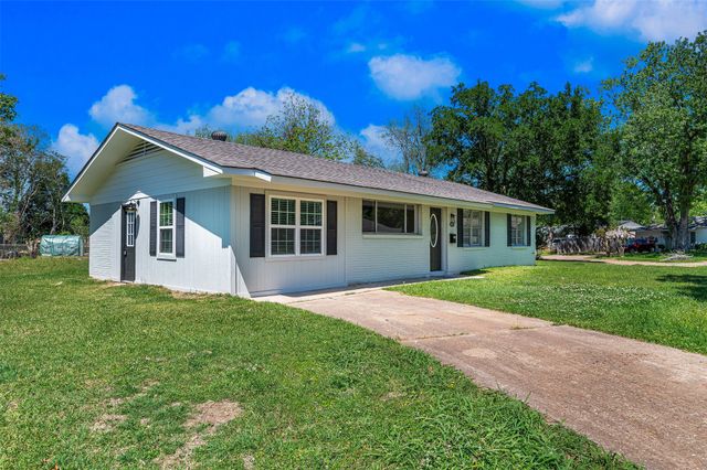 801 Princeton Avenue, Bossier City, LA 71112