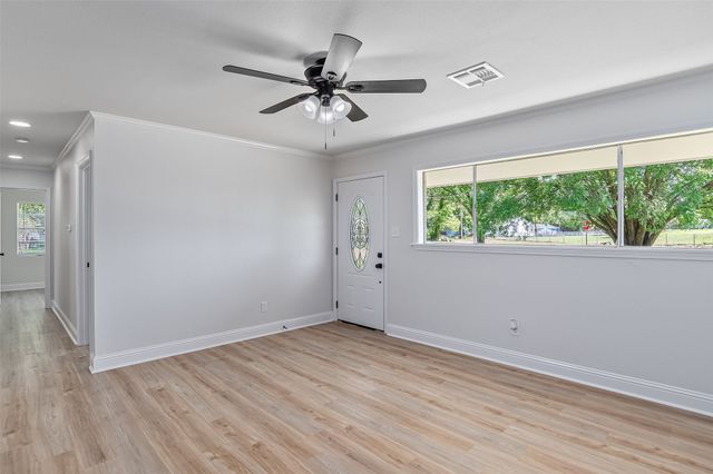 801 Princeton Avenue, Bossier City, LA 71112