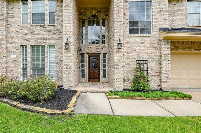241 Blue Hill Drive, Montgomery, TX 77356