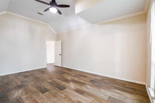 241 Blue Hill Drive, Montgomery, TX 77356