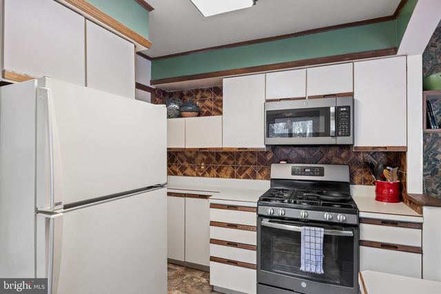 487 TUCKERTON RD, Medford, NJ 08055