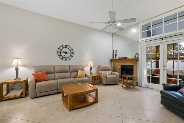 2910 COTTAGE GROVE COURT L4, Orlando, FL 32822
