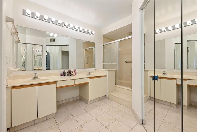2910 COTTAGE GROVE COURT L4, Orlando, FL 32822