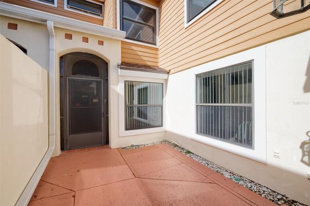 2910 COTTAGE GROVE COURT L4, Orlando, FL 32822