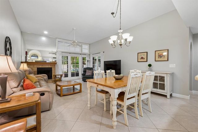 2910 COTTAGE GROVE COURT L4, Orlando, FL 32822