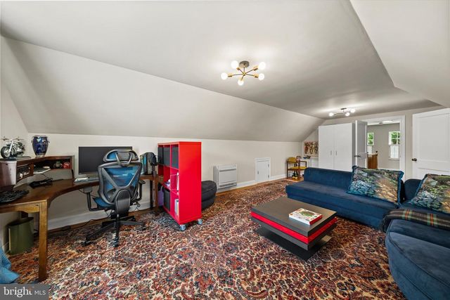 9919 OLD GEORGETOWN RD, Bethesda, MD 20814