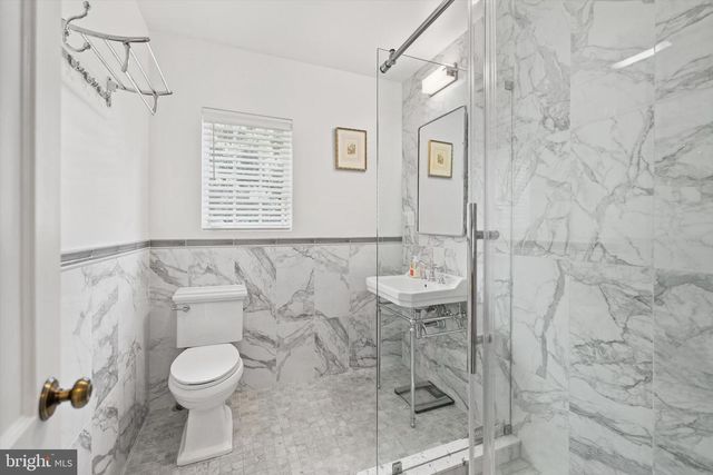 9919 OLD GEORGETOWN RD, Bethesda, MD 20814