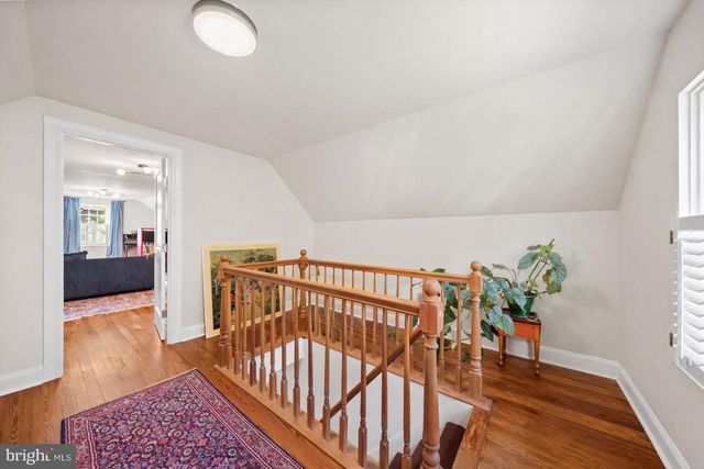 9919 OLD GEORGETOWN RD, Bethesda, MD 20814