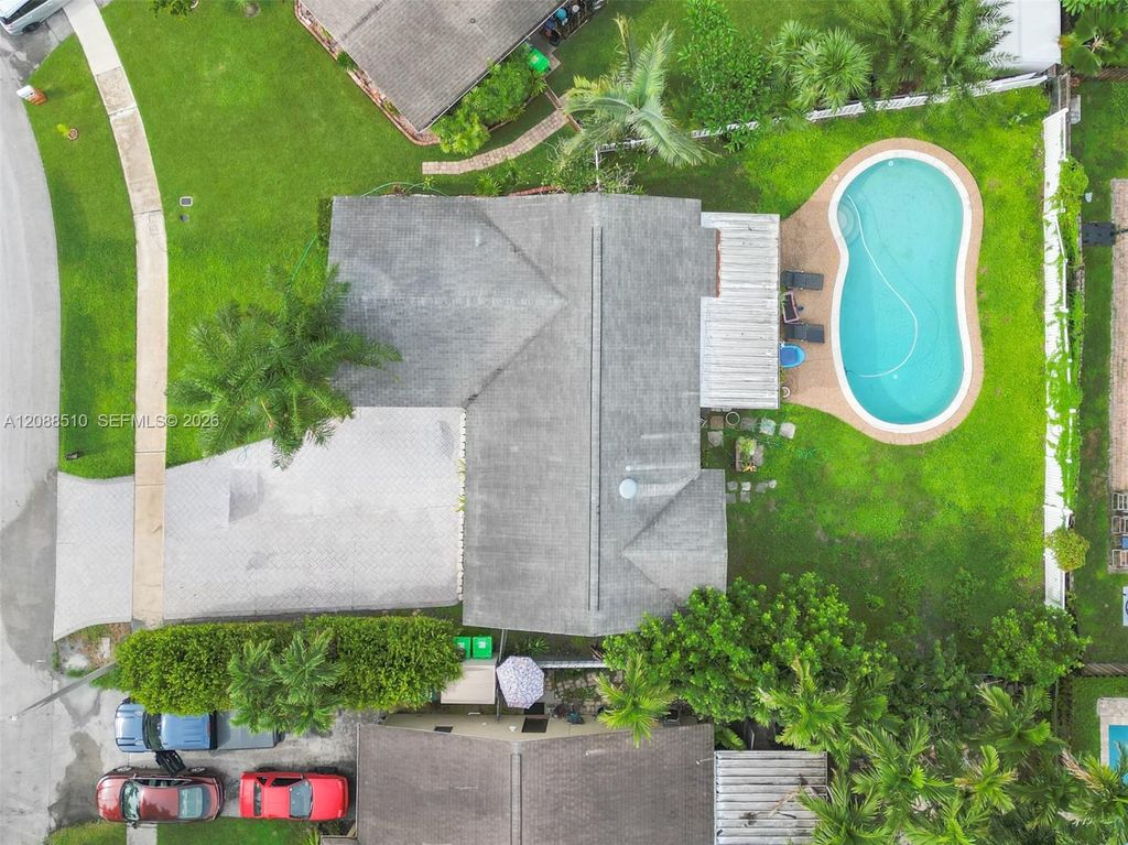 2160 NW 110th Avenue, Sunrise, FL 33322