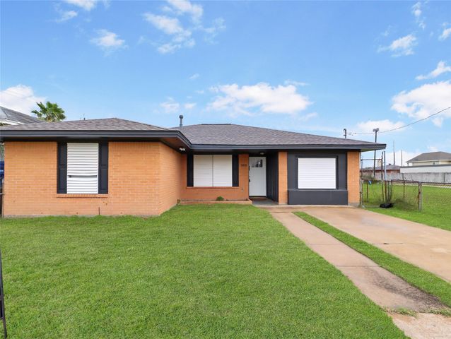 3105 Church Street, Galveston, TX 77550