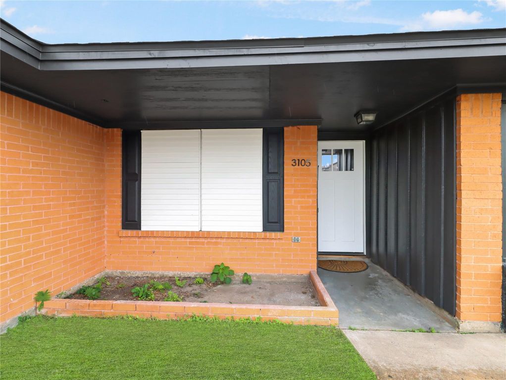 3105 Church Street, Galveston, TX 77550