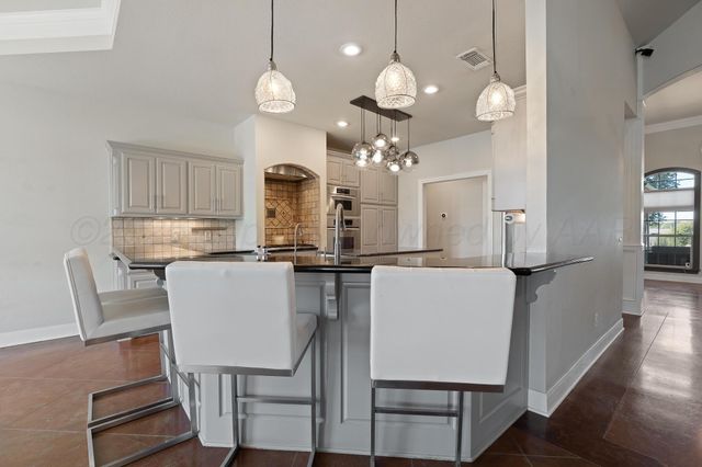 17301 SPRING LAKE Drive, Canyon, TX 79015