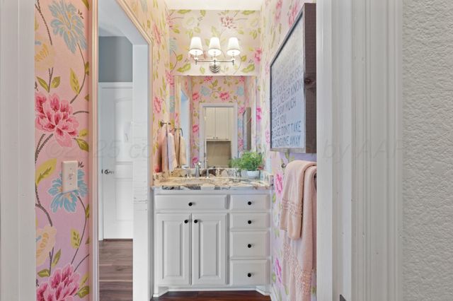 17301 SPRING LAKE Drive, Canyon, TX 79015