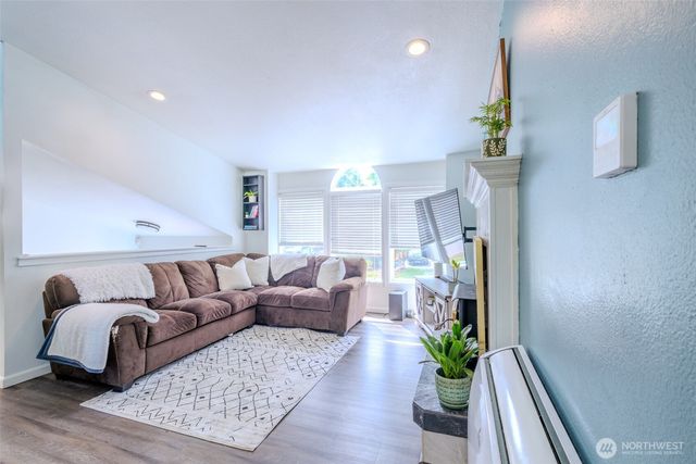 12005 221st Avenue Ct E, Bonney Lake, WA 98391