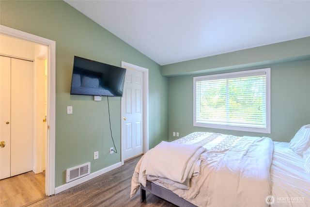12005 221st Avenue Ct E, Bonney Lake, WA 98391