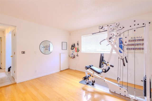 12005 221st Avenue Ct E, Bonney Lake, WA 98391