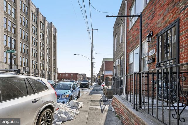 1912 S 9TH ST, Philadelphia, PA 19148