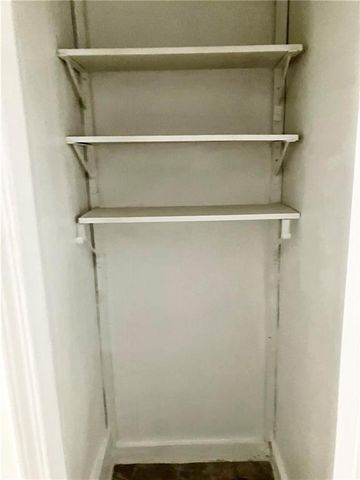 1037 Mountain View Rd, Conyers, GA 30012