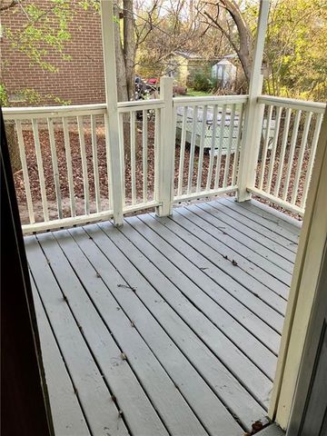 1037 Mountain View Rd, Conyers, GA 30012