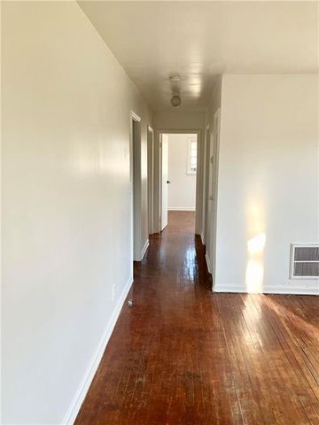 1037 Mountain View Rd, Conyers, GA 30012